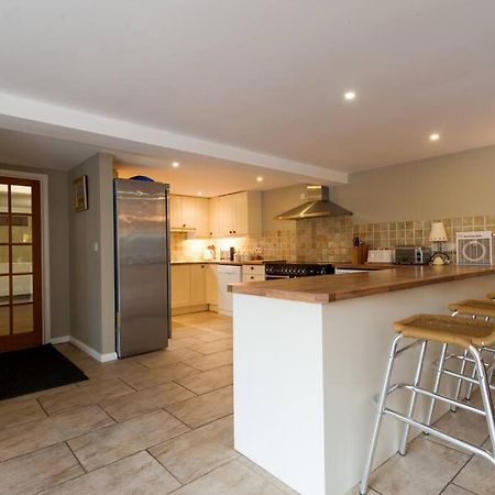 Marshlands House, Sleeps 16 - Country Barn With Hot Tub Villa Woodbridge Exterior photo